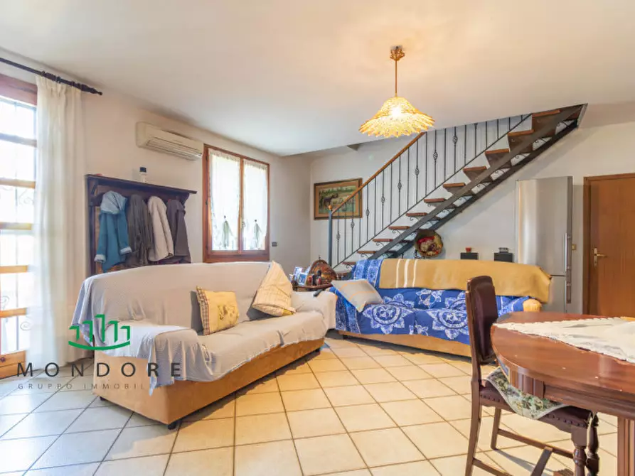 Immagine 9 di Casa bifamiliare in vendita  in Via Pilastrino a Castel San Pietro Terme