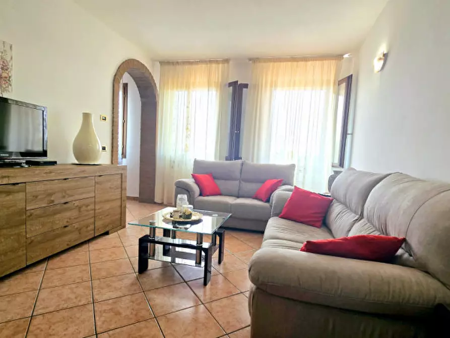 Immagine 11 di Casa bifamiliare in vendita  in via tresto sud a Ospedaletto Euganeo