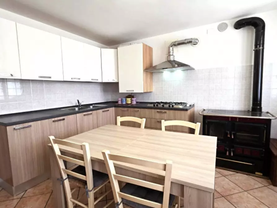 Immagine 14 di Casa bifamiliare in vendita  in via tresto sud a Ospedaletto Euganeo