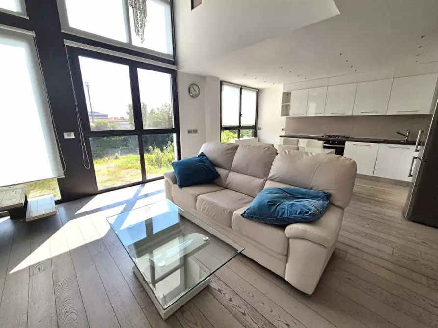 Immagine 2 di Appartamento in affitto  in Via Pompeo Mariani 4 a Milano