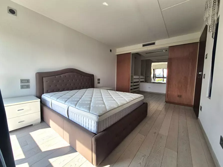 Immagine 18 di Appartamento in affitto  in Via Pompeo Mariani 4 a Milano