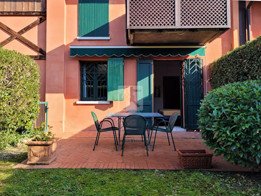 Immagine 11 di Appartamento in vendita  in Via Omodeo a Polpenazze Del Garda