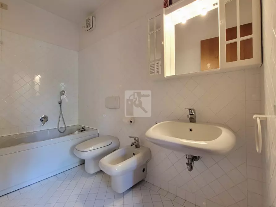 Immagine 15 di Appartamento in vendita  in Via Omodeo a Polpenazze Del Garda