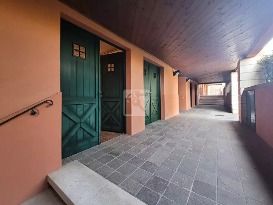 Immagine 17 di Appartamento in vendita  in Via Omodeo a Polpenazze Del Garda