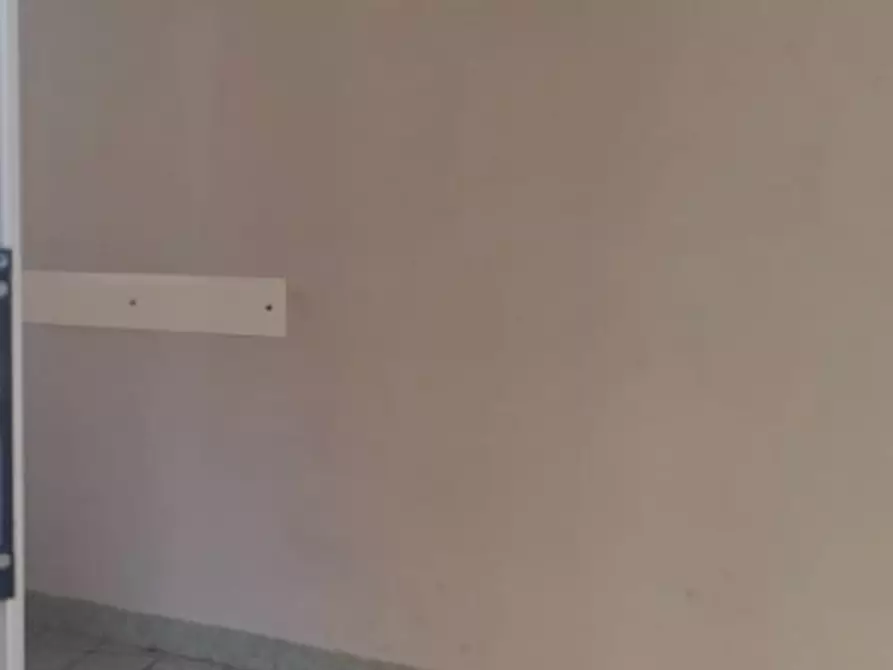 Immagine 3 di Ufficio in affitto  in VIA ADINOLFI a Eboli