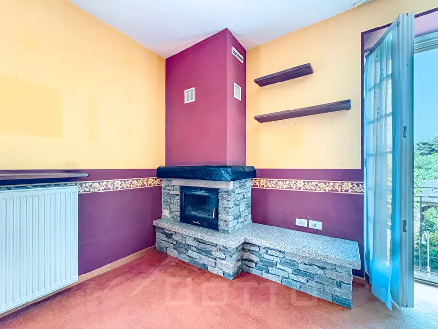 Immagine 14 di Appartamento in vendita  in viale luigi cadorna 44 a Armeno