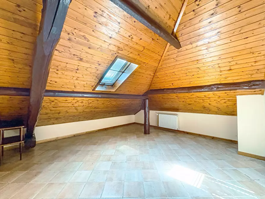 Immagine 22 di Appartamento in vendita  in viale luigi cadorna 44 a Armeno