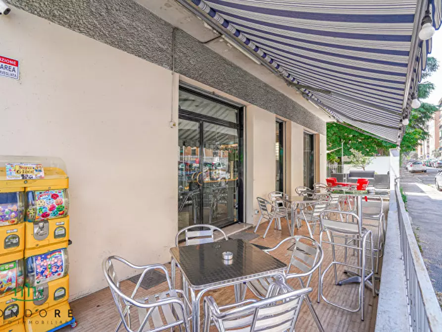 Immagine 1 di Attività commerciale in vendita  in Via Giuseppe Ruggi a Bologna