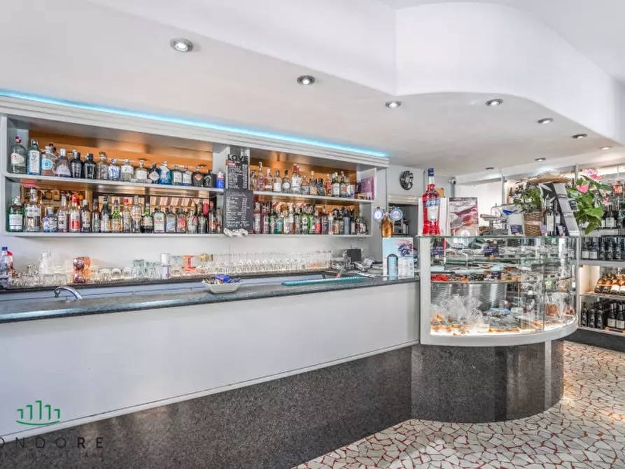 Immagine 6 di Attività commerciale in vendita  in Via Giuseppe Ruggi a Bologna