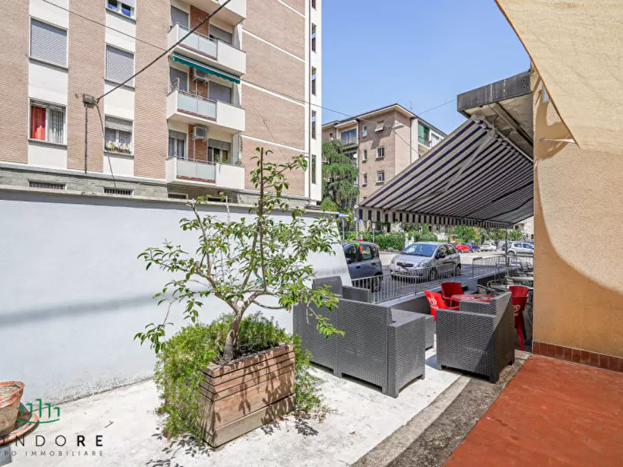 Immagine 29 di Attività commerciale in vendita  in Via Giuseppe Ruggi a Bologna