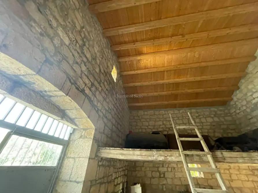 Immagine 41 di Casa indipendente in vendita  in via comunale passo gatta cozzo lupi a Modica