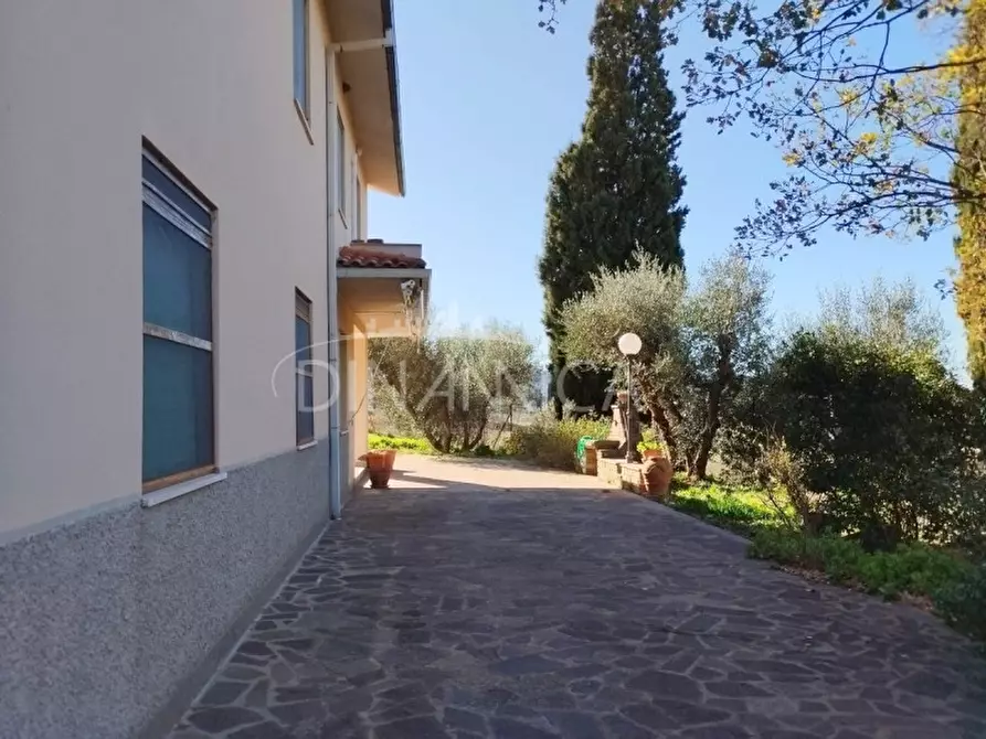 Immagine 4 di Casa trifamiliare in vendita  a Scarlino