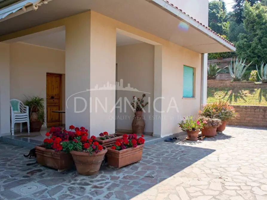 Immagine 8 di Casa trifamiliare in vendita  a Scarlino