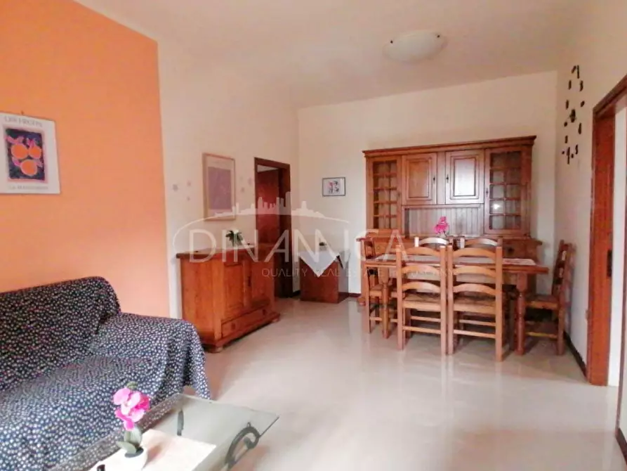 Immagine 17 di Casa trifamiliare in vendita  a Scarlino