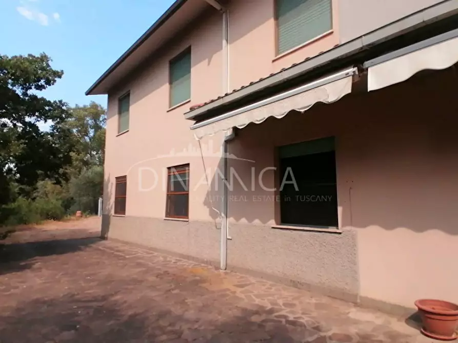 Immagine 35 di Casa trifamiliare in vendita  a Scarlino