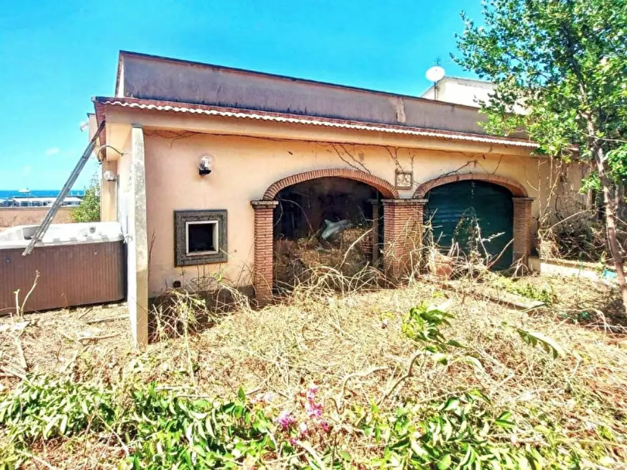 Immagine 5 di Villa in vendita  in Via Arcoleo, 26, 80069 Vico Equense NA, Italia a Vico Equense