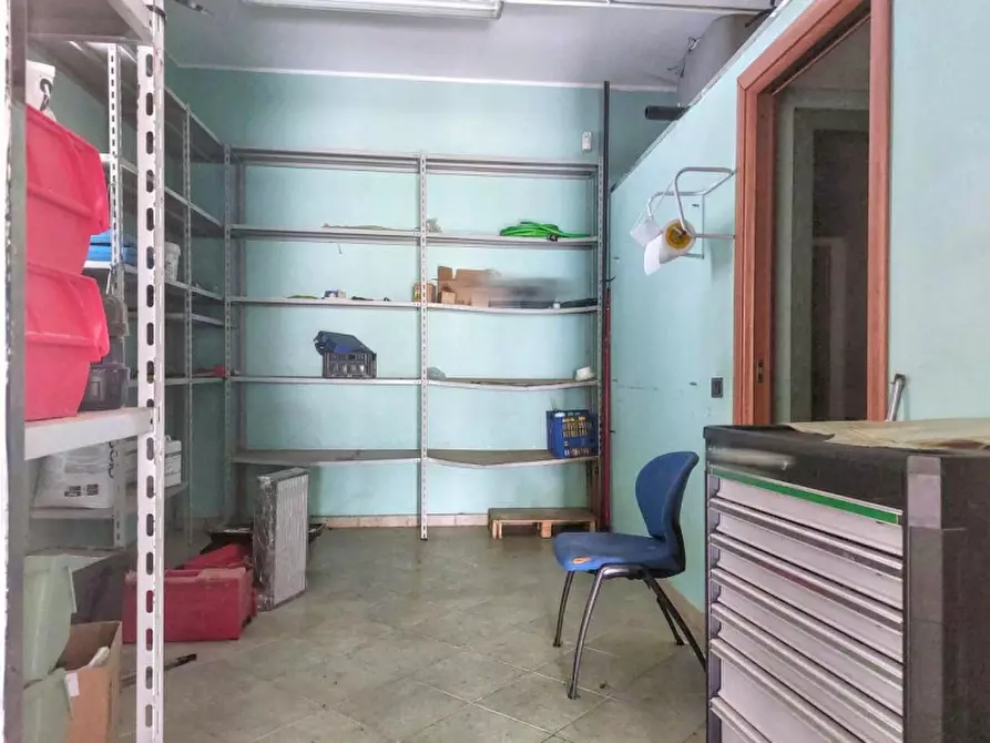 Immagine 5 di Negozio in vendita  in Via Giordano Bruno, 149, 98123 Messina ME, Italia a Messina