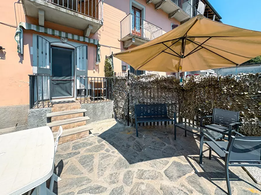 Immagine 1 di Casa indipendente in vendita  in Via Quarantadue Martiri a Verbania