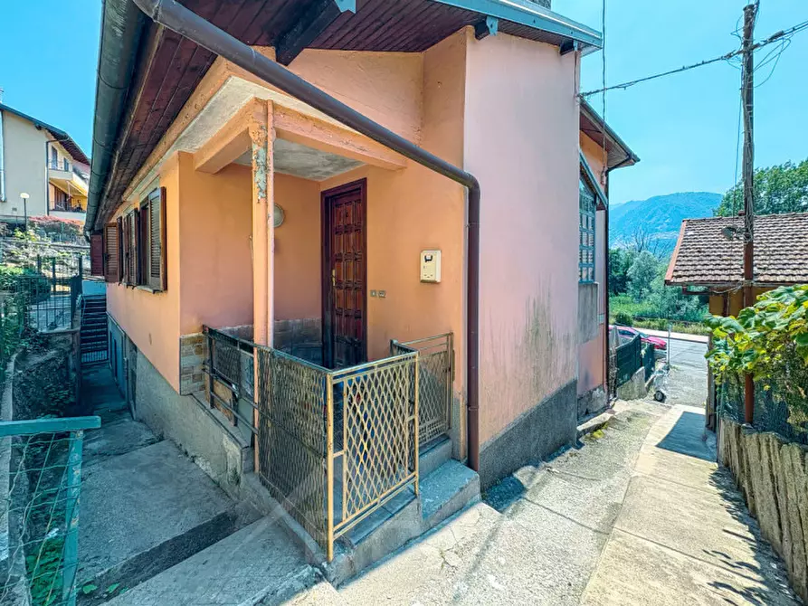 Immagine 27 di Casa indipendente in vendita  in Via Quarantadue Martiri a Verbania