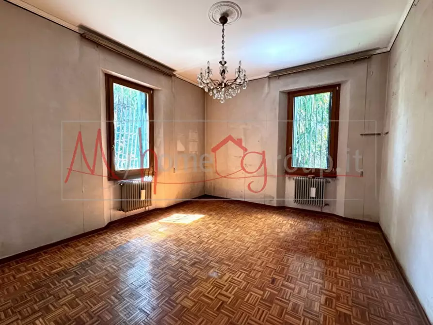 Immagine 1 di Appartamento in vendita  in Via Volturno a Padova