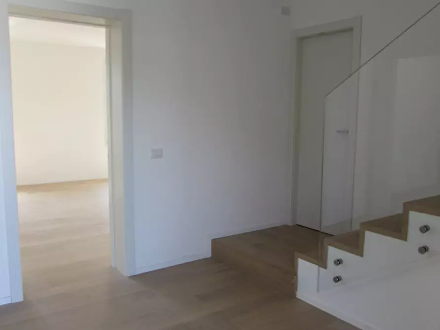 Immagine 2 di Villetta a schiera in vendita  a Camisano Vicentino