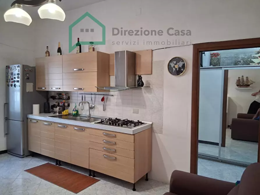 Immagine 1 di Appartamento in vendita  in Via F. Provenzale a Napoli