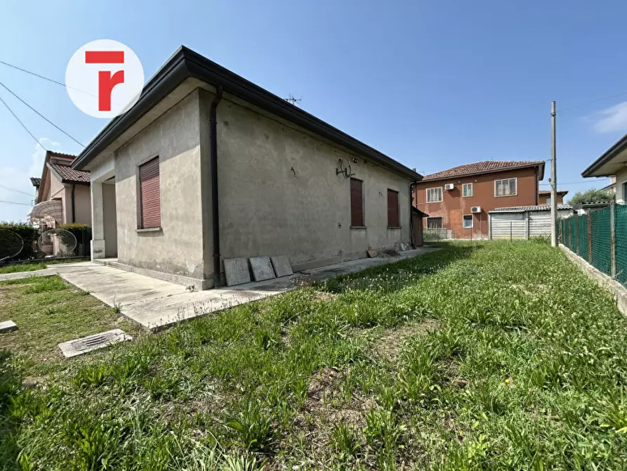 Immagine 1 di Casa indipendente in vendita  in via mameli a Cadoneghe