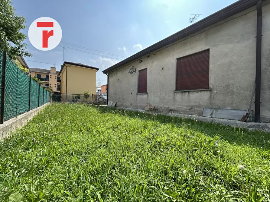 Immagine 2 di Casa indipendente in vendita  in via mameli a Cadoneghe