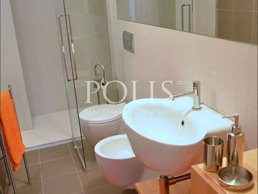 Immagine 9 di Appartamento in affitto  in Via Cinque Giornate a Como