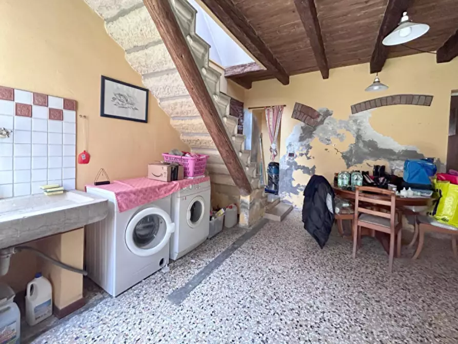 Immagine 29 di Rustico / casale in vendita  in Via Ponte a Pescantina