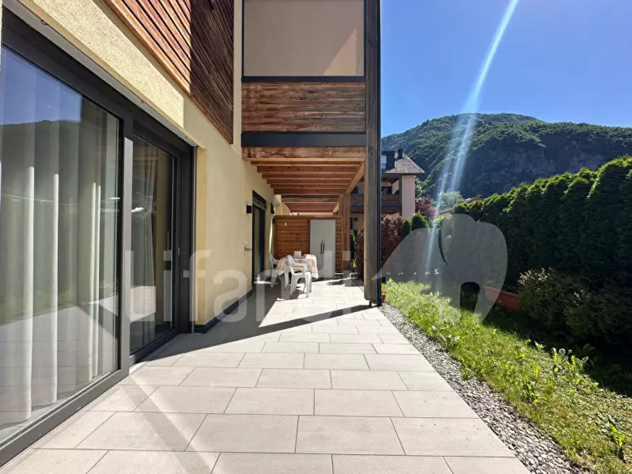 Immagine 12 di Appartamento in vendita  in via Paese a Terlano .Terlan.