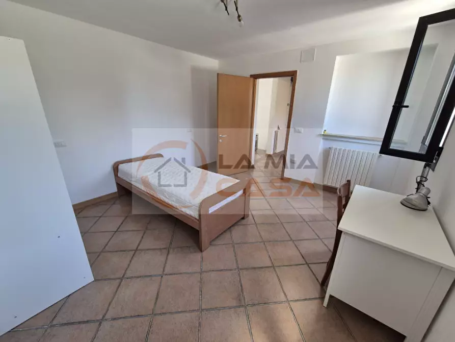 Immagine 2 di Camera in affitto  in via ii giugno 63 a Legnaro