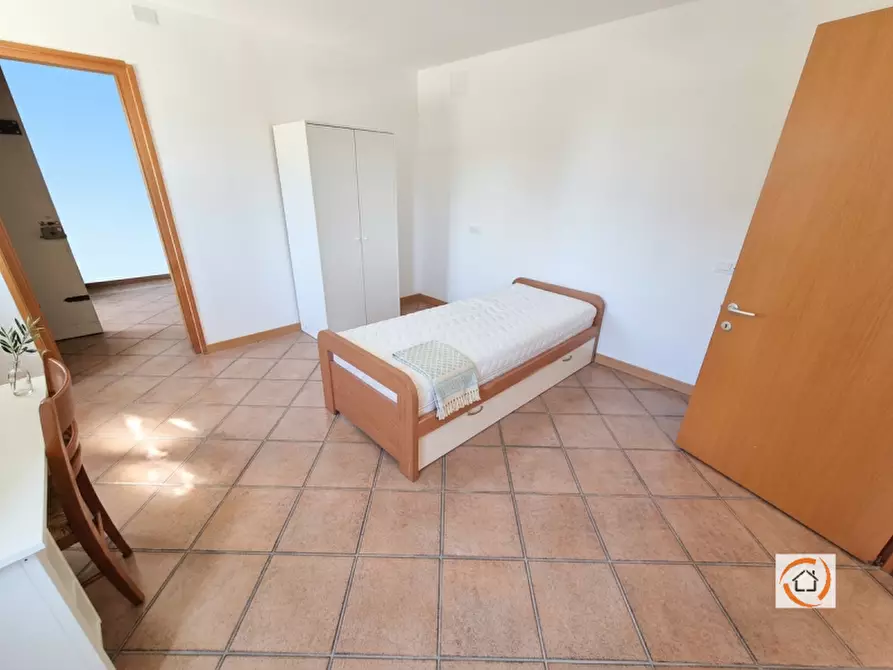 Immagine 2 di Camera in affitto  in via ii giugno 63 a Legnaro