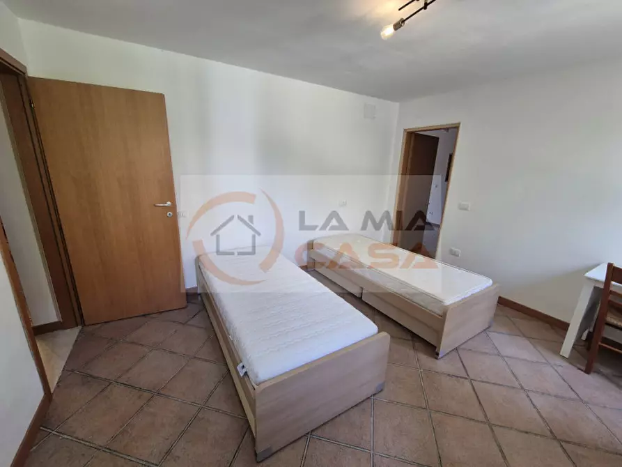 Immagine 4 di Camera in affitto  in via ii giugno 63 a Legnaro