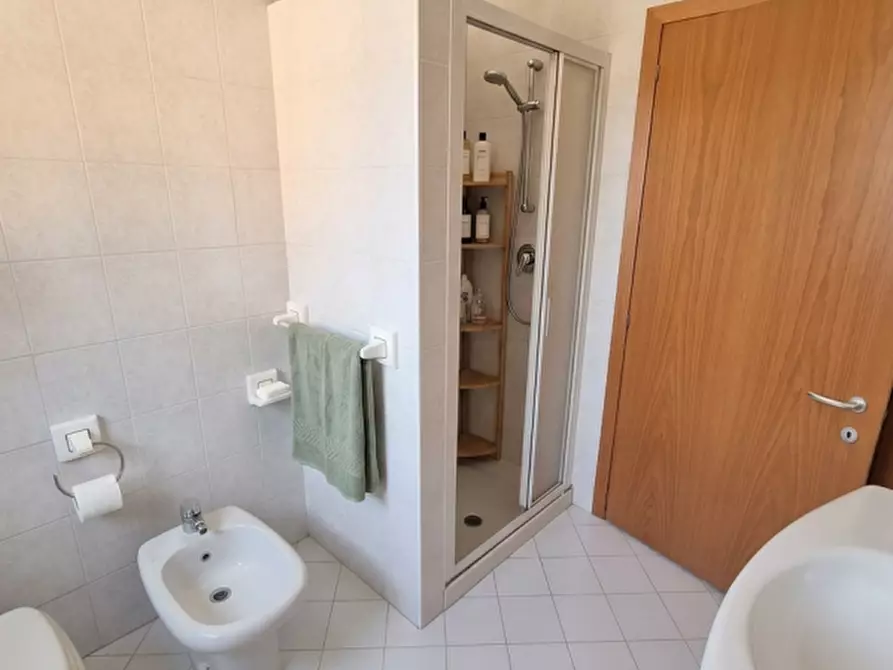 Immagine 5 di Camera in affitto  in via ii giugno 63 a Legnaro