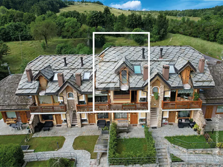 Immagine 4 di Appartamento in vendita  in Via Marchisera, 1 a Roana