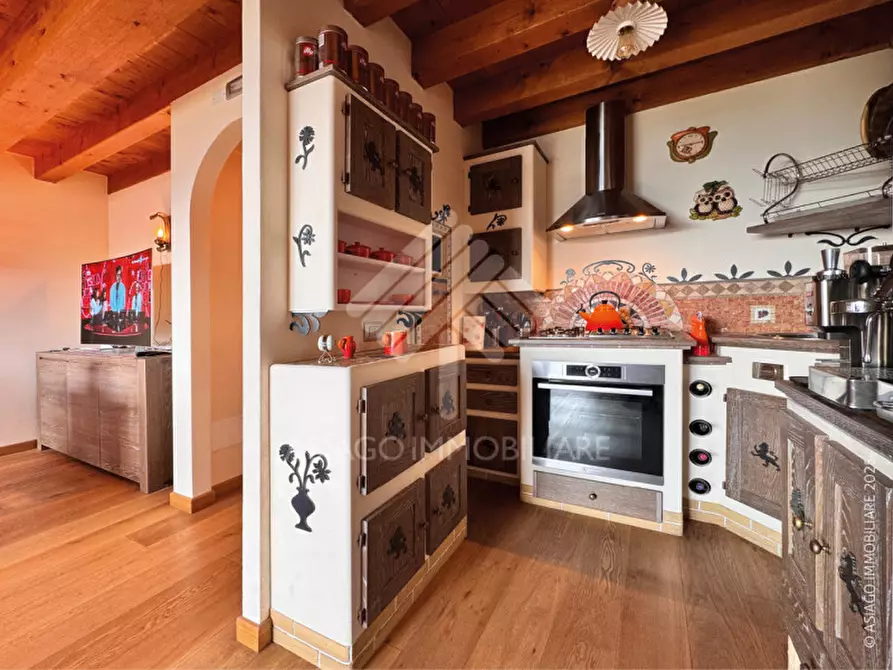 Immagine 15 di Appartamento in vendita  in Via Marchisera, 1 a Roana