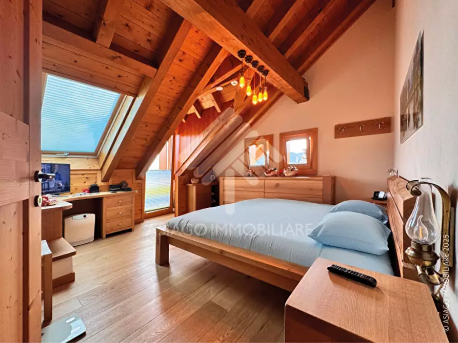 Immagine 22 di Appartamento in vendita  in Via Marchisera, 1 a Roana