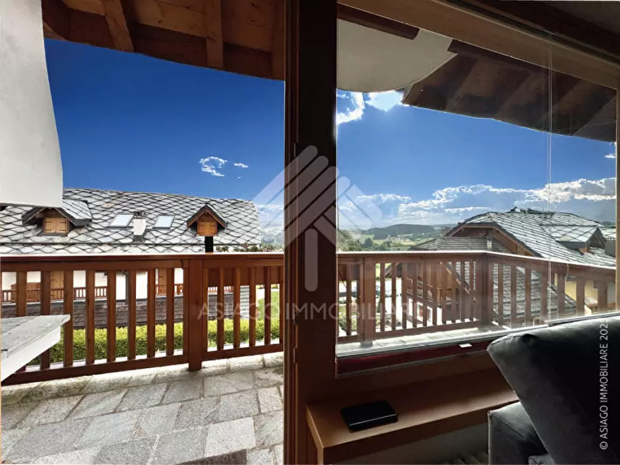 Immagine 29 di Appartamento in vendita  in Via Marchisera, 1 a Roana