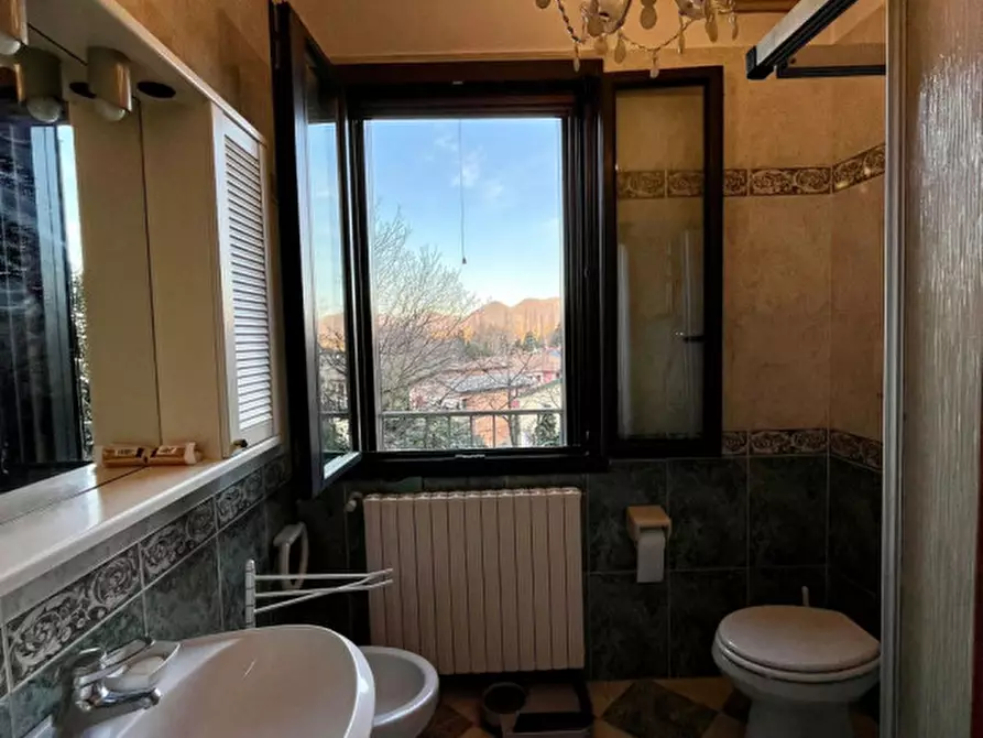 Immagine 21 di Villa in vendita  in Via Regianzane a Galzignano Terme