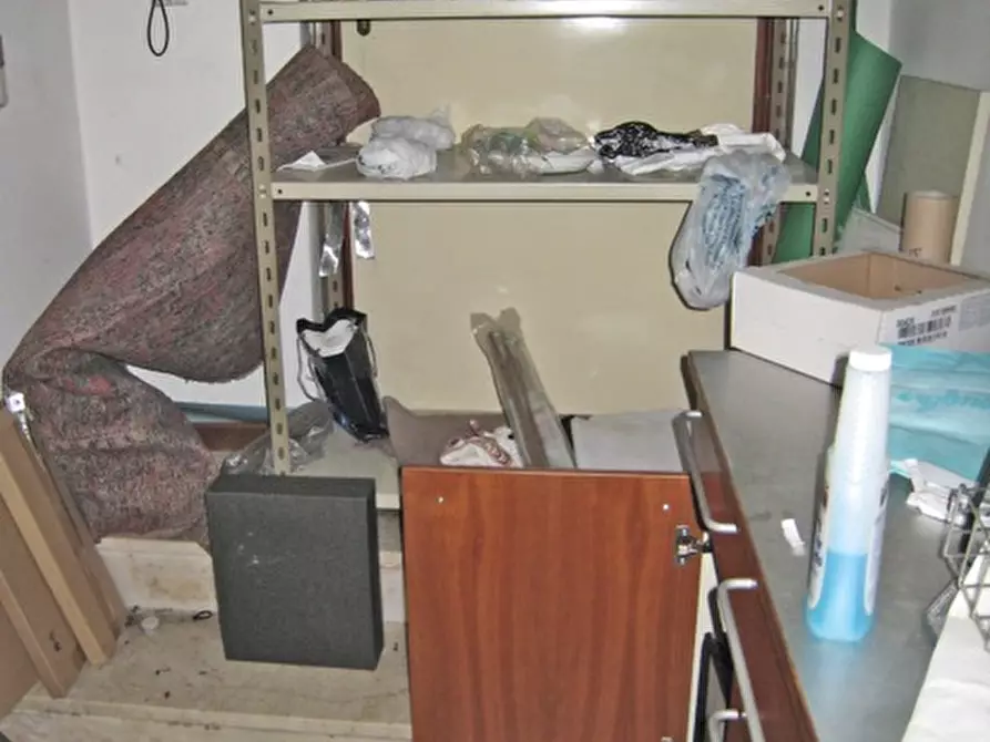 Immagine 9 di Negozio in vendita  in Via Vincenzo Gioberti a Brescia