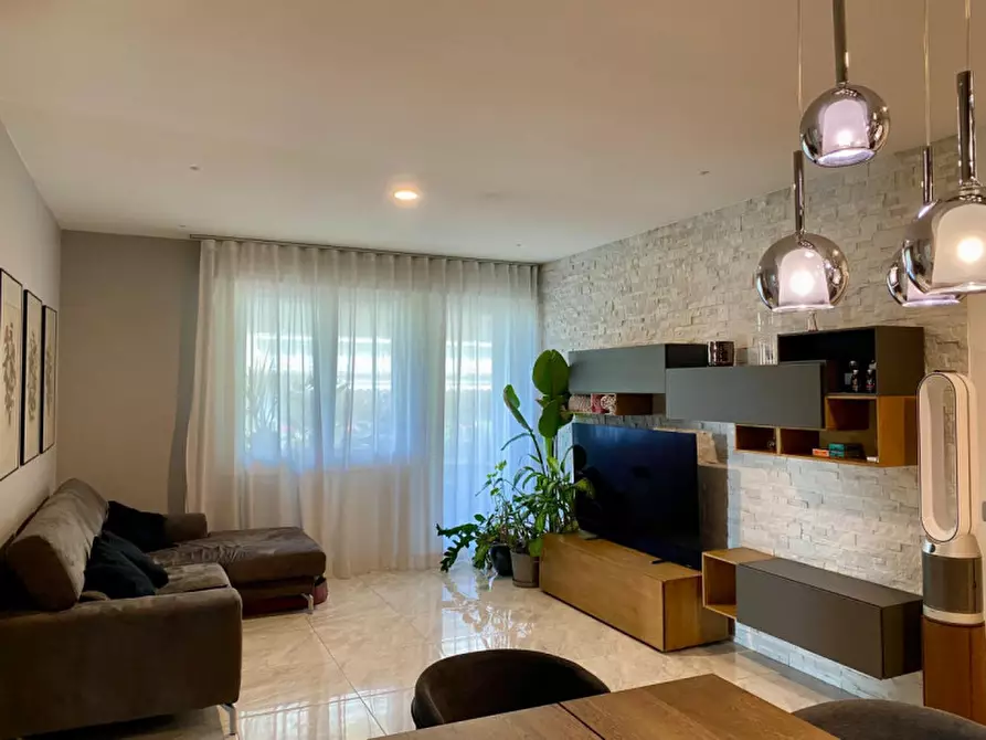 Immagine 2 di Appartamento in vendita  in Via Luigi Pellizzo a Padova