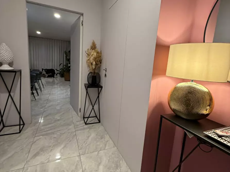 Immagine 8 di Appartamento in vendita  in Via Luigi Pellizzo a Padova