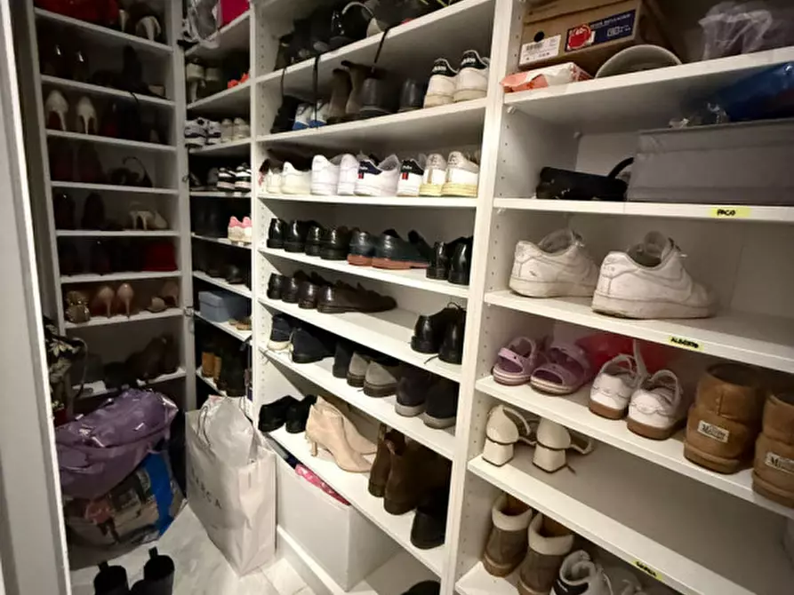 Immagine 15 di Appartamento in vendita  in Via Luigi Pellizzo a Padova