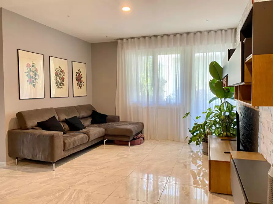 Immagine 21 di Appartamento in vendita  in Via Luigi Pellizzo a Padova