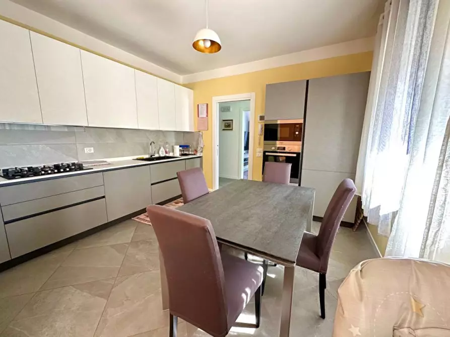 Immagine 2 di Casa bifamiliare in vendita  in Via Nino Springolo a Treviso