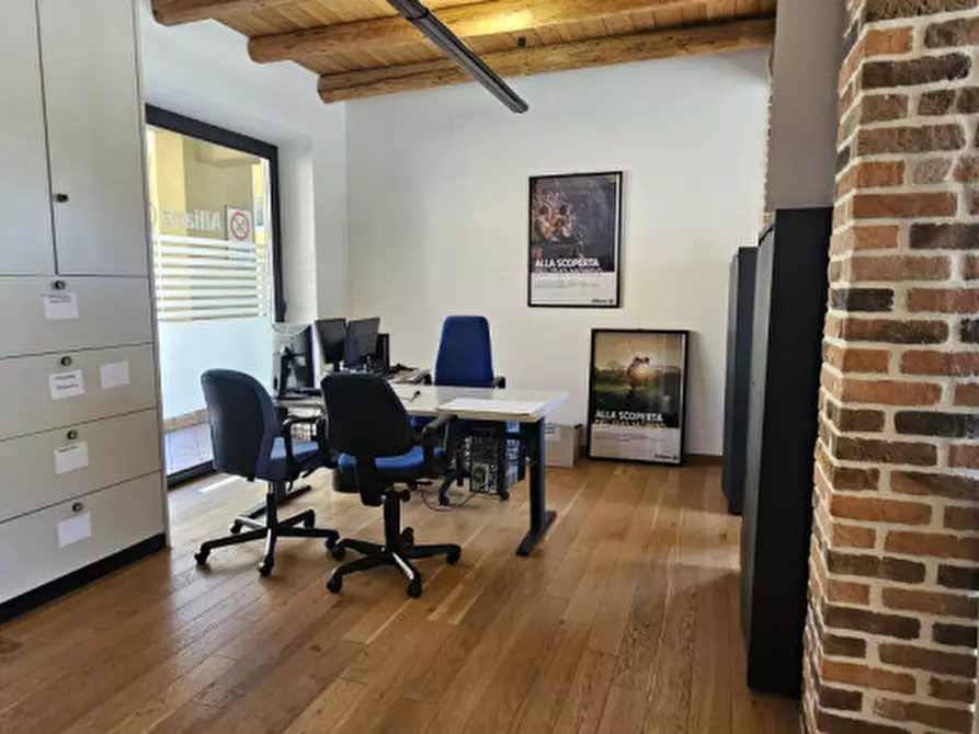 Immagine 11 di Ufficio in vendita  in Via Roma 14 a Montecchia Di Crosara