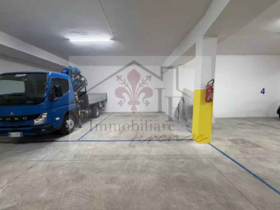 Immagine 4 di Posto auto in vendita  in Via Alessandro Allori a Firenze