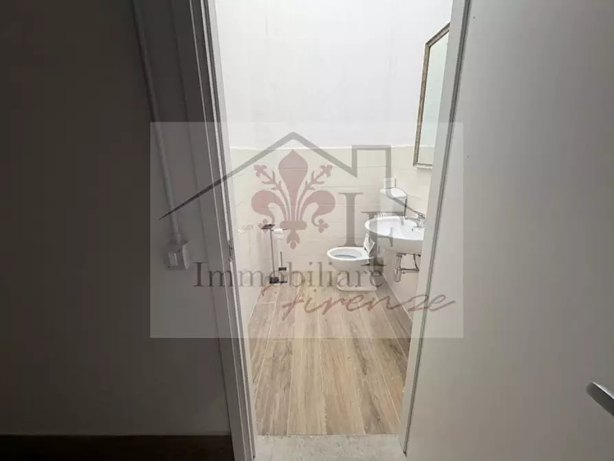 Immagine 5 di Posto auto in vendita  in Via Alessandro Allori a Firenze