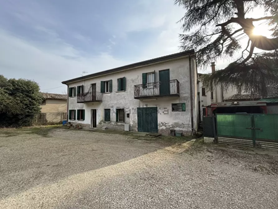 Immagine 5 di Rustico / casale in vendita  in VIA CENGOLINA a Galzignano Terme
